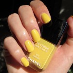 Chanel, Mimosa, swatches