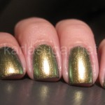 Chanel, Peridot, swatches