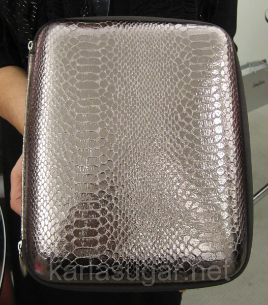 Laura Mercier, Portfolio, outside, exterior